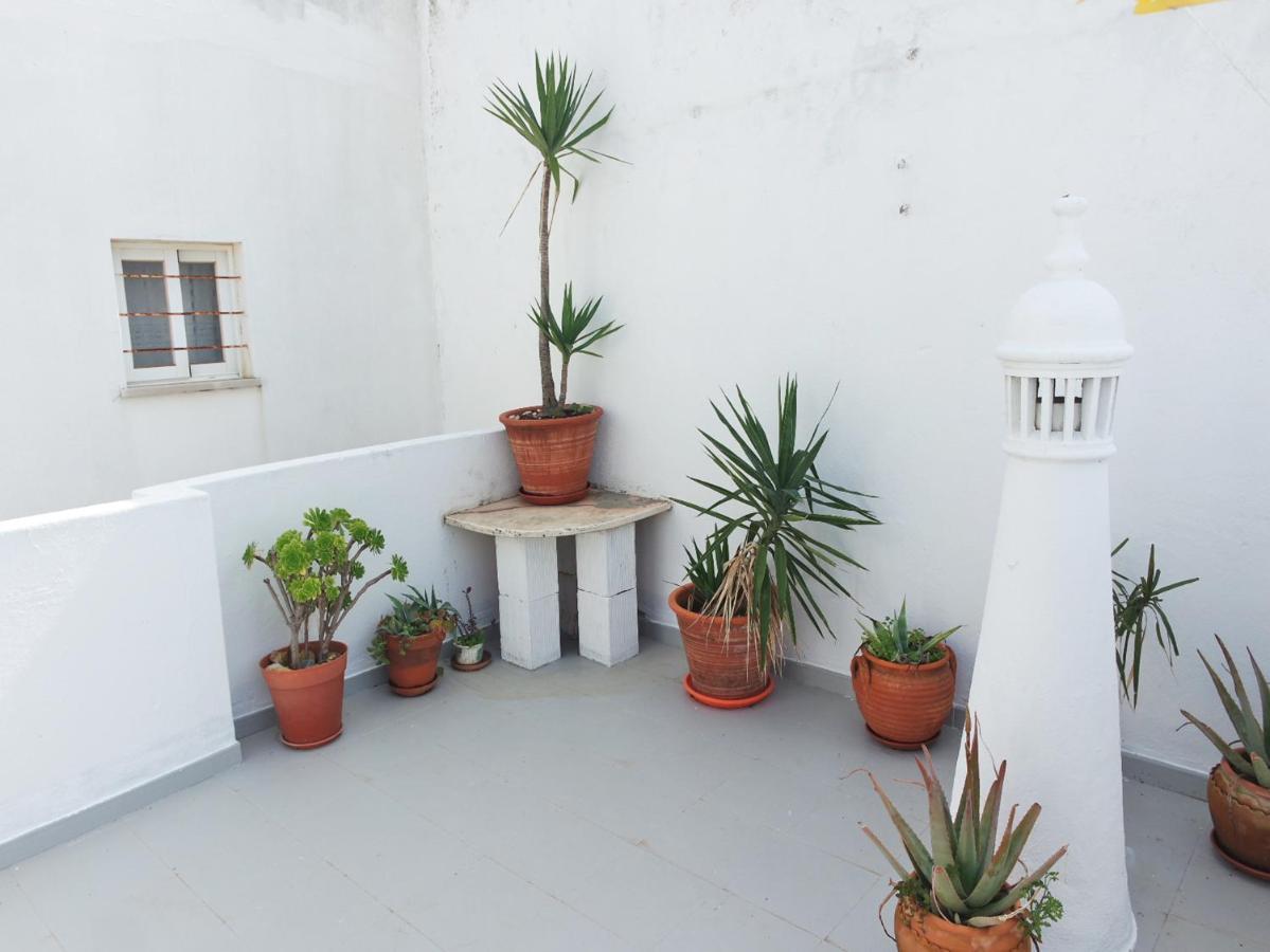C01 - Blue Door City Apartment Lagos Exterior foto